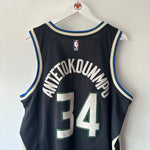 Carregar imagem no visualizador da galeria, Milwaukee Bucks Giannis Antetokounmpo Jordan jersey - XL
