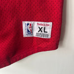 Load image into Gallery viewer, Chicago Bulls Mitchell &amp; Ness baseball jersey - XL
