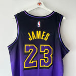 Load image into Gallery viewer, Los Angeles Lakers Lebron James Nike jersey - Large
