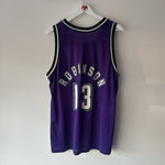 Load image into Gallery viewer, Milwaukee Bucks Glenn Robinson Champion jersey - Medium
