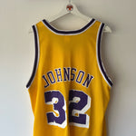 Görseli Galeri görüntüleyiciye yükleyin, Los Angeles Lakers Earvin Magic Johnson Champion jersey - Medium
