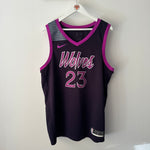Cargar imagen en el visor de la galería, Minnesota Timberwolves Jimmy Butler Nike jersey - XL
