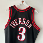 Load image into Gallery viewer, Philadelphia 76ers Allen Iverson Mitchell &amp; Ness Authentic jersey - Large
