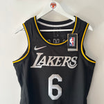 Load image into Gallery viewer, Los Angeles Lakers Lebron James Nike jersey - Medium

