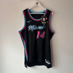 Görseli Galeri görüntüleyiciye yükleyin, Miami Heat Tyler Herro Nike jersey - XL
