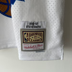 Load image into Gallery viewer, Atlanta Hawks Steve Smith Mitchell &amp; Ness jersey - Small
