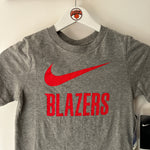 Indlæs billede til gallerivisning Portland TrailBlazers Nike T - shirt  - Youth XXS
