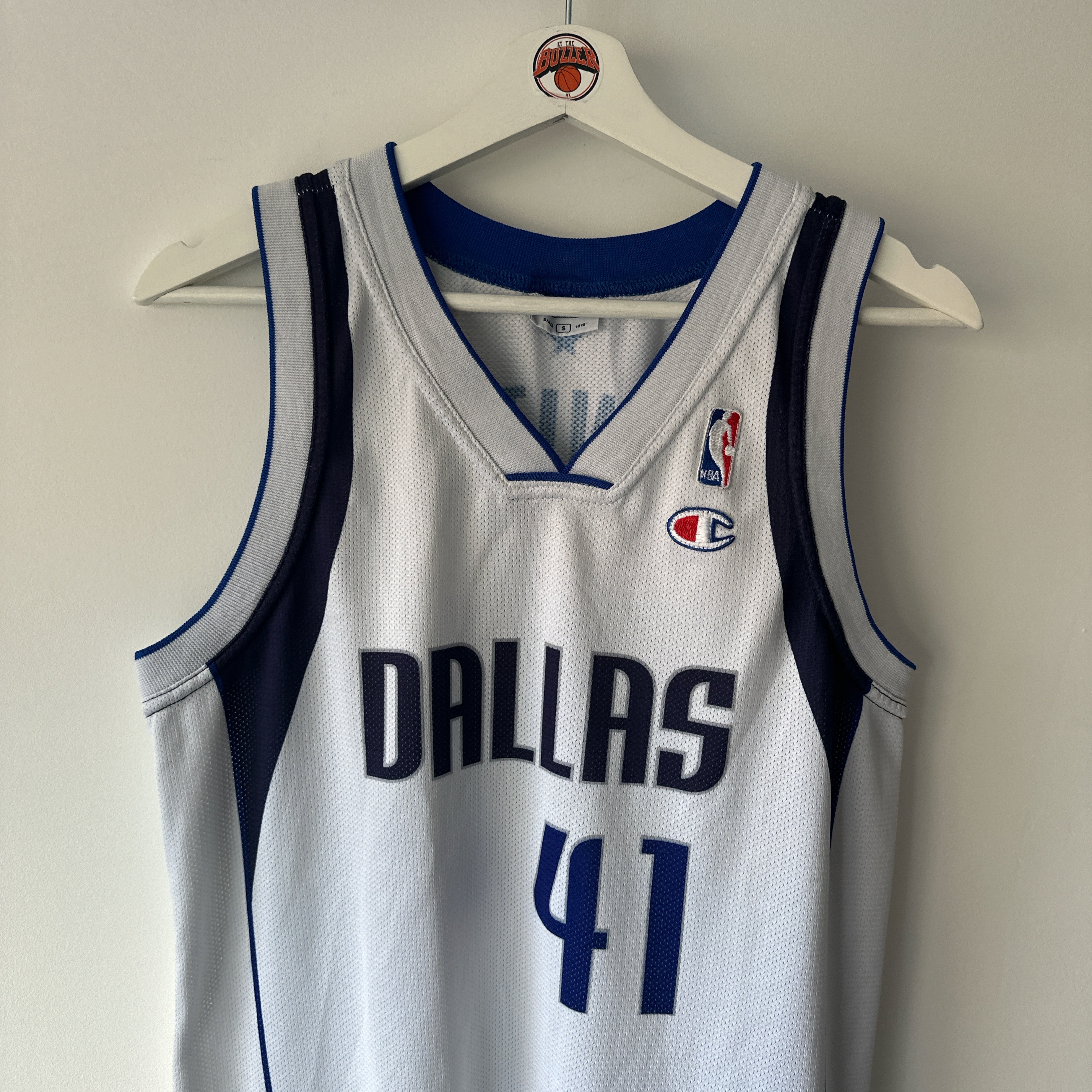 Dallas Mavericks Dirk Nowitzki Champion jersey - Small