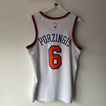 Load image into Gallery viewer, New York Knicks Kristapz Porzingis Nike jersey - Medium
