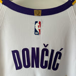 Carregar imagem no visualizador da galeria, Los Angeles Lakers Luka Doncic Nike authentic jersey - XXL
