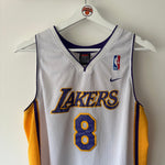 Load image into Gallery viewer, Los Angeles Lakers Kobe Bryant Nike jersey - Youth Large
