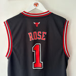 Load image into Gallery viewer, Chicago Bulls Derrick Rose Adidas jersey - Small (fits Medium)
