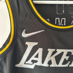 Load image into Gallery viewer, Los Angeles Lakers Lebron James Nike jersey - Medium
