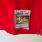 Load image into Gallery viewer, Philadelphia 76ers Allen Iverson Mitchell &amp; Ness jersey - XL
