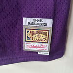 Load image into Gallery viewer, Los Angeles Lakers Earvin Magic Johnson Mitchell &amp; Ness jersey - Medium
