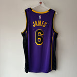 Görseli Galeri görüntüleyiciye yükleyin, Los Angeles Lakers Lebron James Jordan jersey - Large
