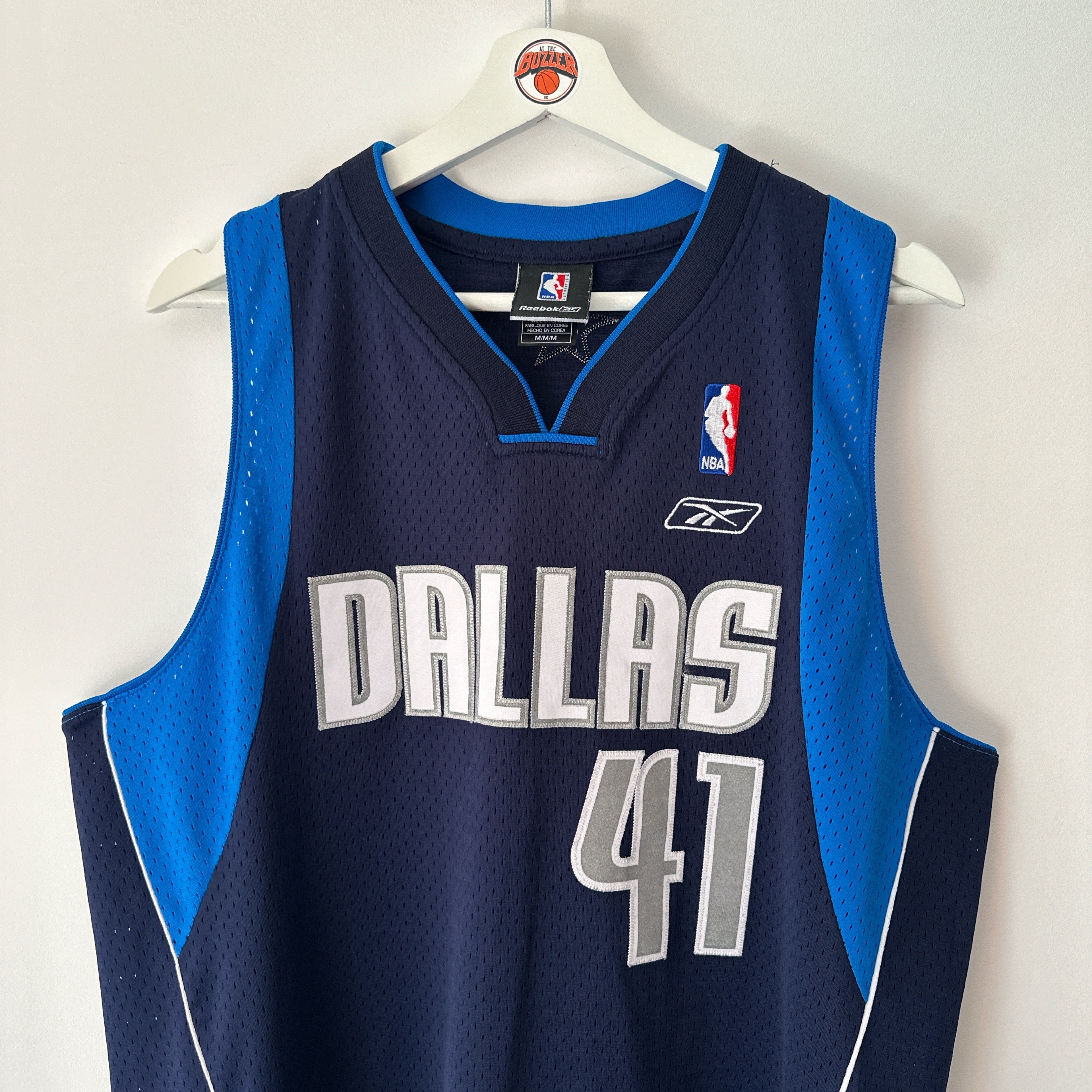 Dallas Mavericks Dirk Nowitzki Reebok Jersey - Medium (Fits large)