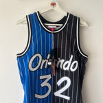 Load image into Gallery viewer, Orlando Magic Shaquille O’Neal Mitchell &amp; Ness jersey - Small
