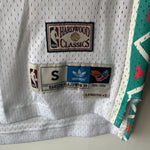 Load image into Gallery viewer, NBA All - Star Hakeem Olajuwon Adidas jersey - Small (Fits medium)
