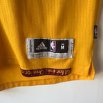 Afbeelding in Gallery-weergave laden, Cleveland Cavaliers LeBron James Adidas jersey - Medium

