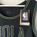 Afbeelding in Gallery-weergave laden, New Orleans Pelicans CJ McCollum Nike jersey - Large
