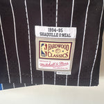 Load image into Gallery viewer, Orlando Magic Shaquille O’Neal Mitchell &amp; Ness jersey - Small

