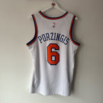 Load image into Gallery viewer, New York Knicks Kristapz Porzingis Nike jersey - Medium
