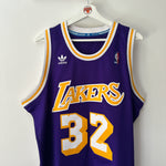 Afbeelding in Gallery-weergave laden, Los Angeles Laker Magic Johnson Adidas jersey - Medium (Fits Large)

