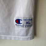 Cargar imagen en el visor de la galería, Boston Celtics Paul Pierce Champion jersey - XL (Fits Large)
