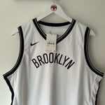 Ladda upp bild till gallerivisning, Brooklyn Nets Nike Youth jersey - Youth XL
