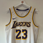 Carregar imagem no visualizador da galeria, Los Angeles Lakers Lebron James Nike jersey - Large
