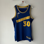 Load image into Gallery viewer, Golden State Warriors Steph Curry Nike jersey - Medium
