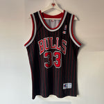 Görseli Galeri görüntüleyiciye yükleyin, Chicago Bulls Scottie Pippen Champion jersey - Large
