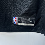 Load image into Gallery viewer, Los Angeles Lakers Lebron James Nike jersey - Medium
