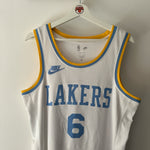 Ladda upp bild till gallerivisning, Los Angeles Lakers Lebron James Nike jersey - Medium
