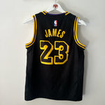 Load image into Gallery viewer, Los Angeles Lakers LeBron James Nike jersey - Youth Medium
