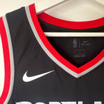 Charger l'image dans la galerie, Portland Trailblazers Damien Lillard Nike jersey - Medium
