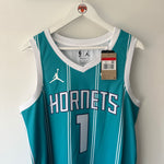 Load image into Gallery viewer, Charlotte Hornets LaMelo Ball Jordan jersey - Large
