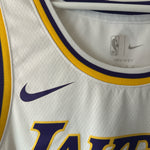 Load image into Gallery viewer, Los Angeles Lakers Lebron James Nike jersey - Large
