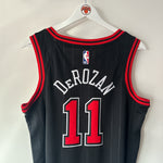 Charger l'image dans la galerie, Chicago Bulls Demar Derozan Jordan jersey - Small
