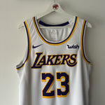 Load image into Gallery viewer, Los Angeles Lakers Lebron James Nike jersey - Large
