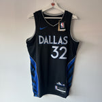 Load image into Gallery viewer, Dallas Mavericks Cooper Flagg Nike jersey - Medium
