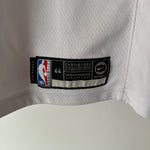 Lade das Bild in den Galerie-Viewer, Los Angeles Lakers Lebron James Nike jersey - Medium
