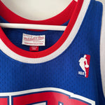 Load image into Gallery viewer, Brooklyn Nets Drazen Petrovic Mitchell &amp; Ness jersey - Large
