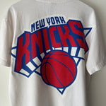 Lade das Bild in den Galerie-Viewer, New York Knicks Tommy Hilfiger T - shirt - Large
