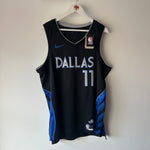 Load image into Gallery viewer, Dallas Mavericks Kyrie Irving Nike jersey - XL
