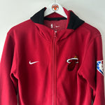 Ladda upp bild till gallerivisning, Miami Heat Nike Bench jacket- Youth Large
