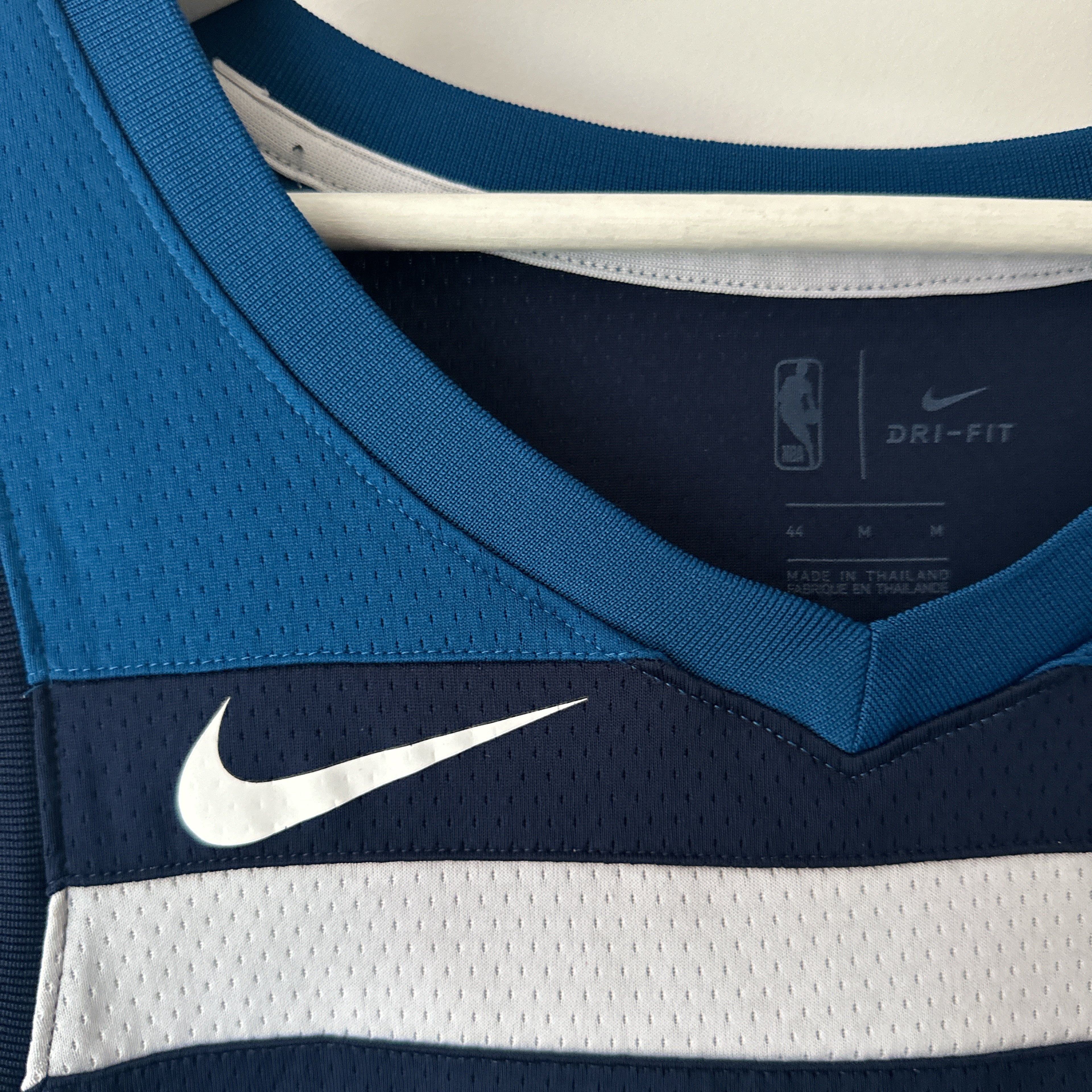 Minnesota Timberwolves Karl Anthony - Towns Nike jersey - Medium