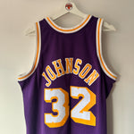 Indlæs billede til gallerivisning Los Angeles Lakers Earvin Magic Johnson Mitchell &amp; Ness jersey - Large
