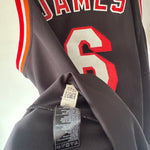 Ladda upp bild till gallerivisning, Miami Heat Lebron James Adidas jersey - Large
